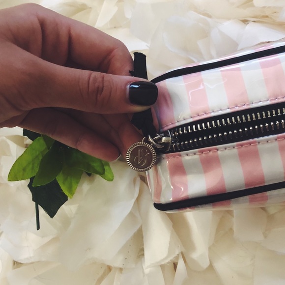 Victoria’s Secret Makeup Bag - Picture 3 of 4